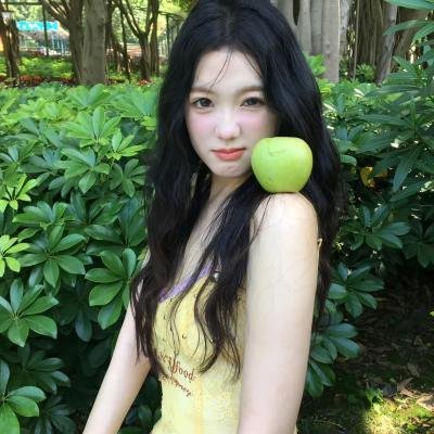 低头不见抬头见